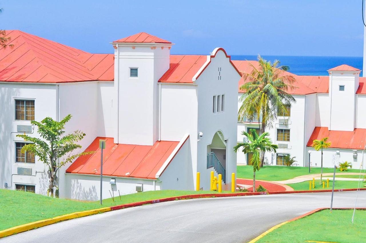 Garden Villa Hotel Тумон Экстерьер фото