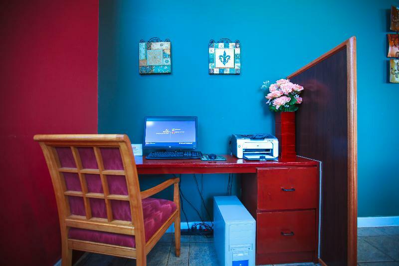 Garden Villa Hotel Тумон Экстерьер фото